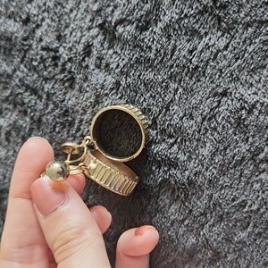 Vintage gold hoop screw earrings